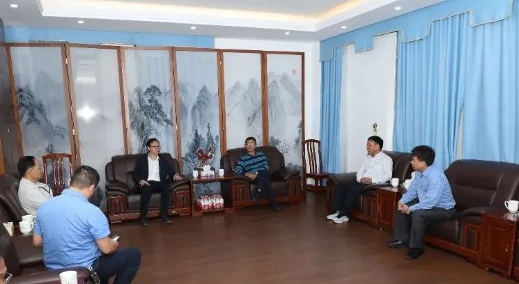 1705652670863406.jpg 海南省總工會到海南礦業開展新春慰問.jpg