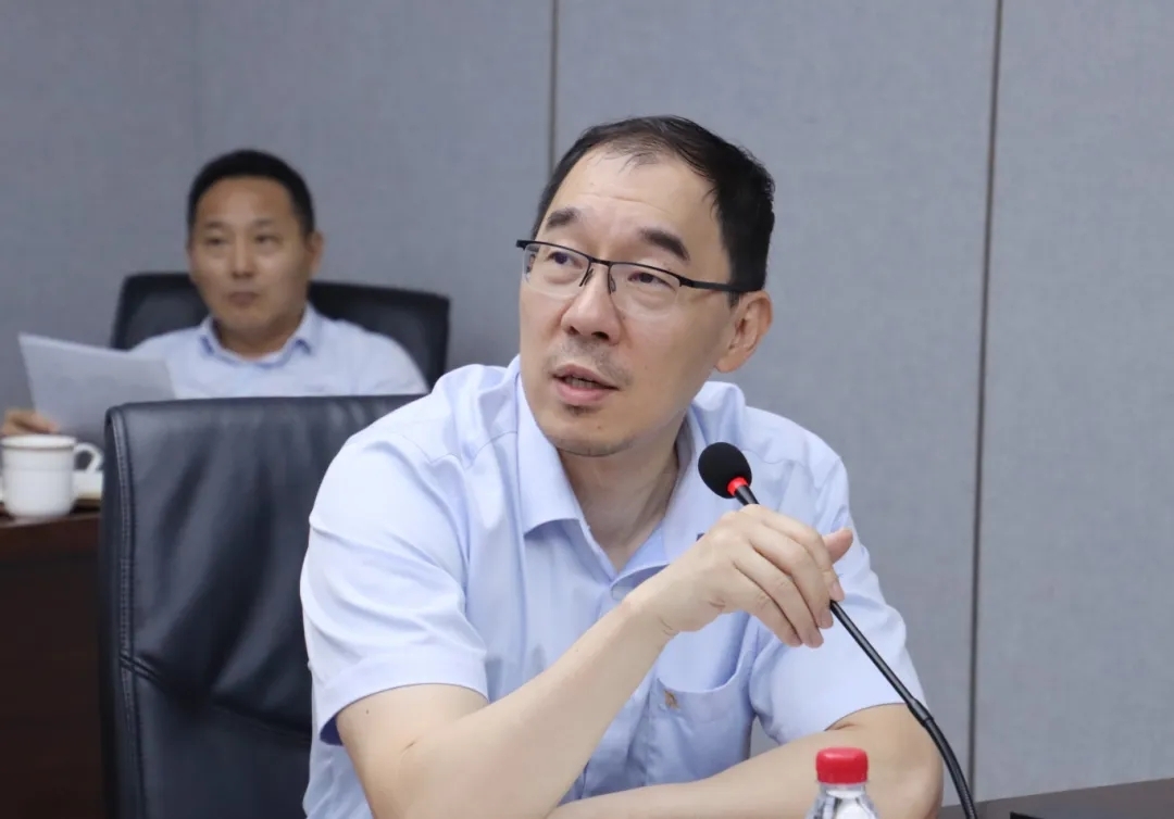 1716968208392028.jpg 海南礦業召開“安全生產月”動員大會3.webp_副本.jpg