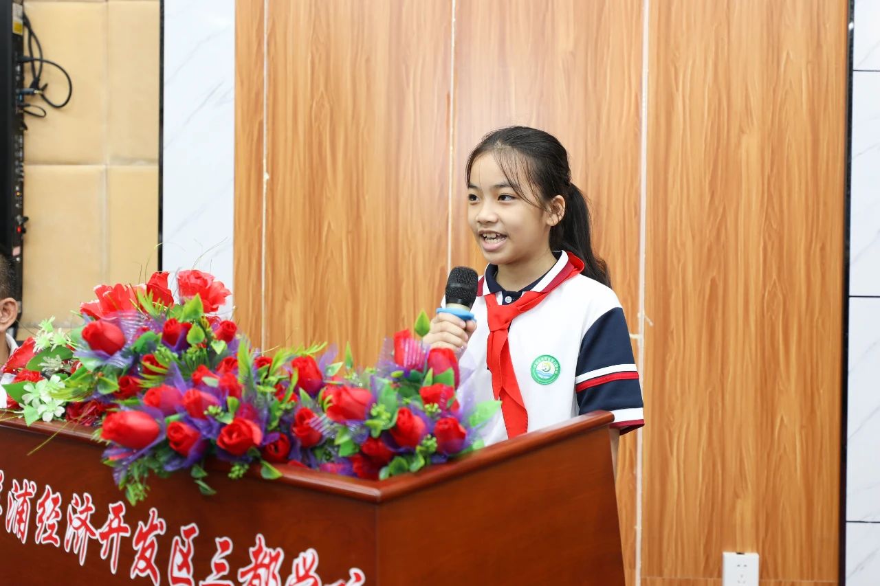 1717548357941750.jpg 情暖校園 關愛成長 海南礦業開展六一兒童節公益捐贈活動3.jpg